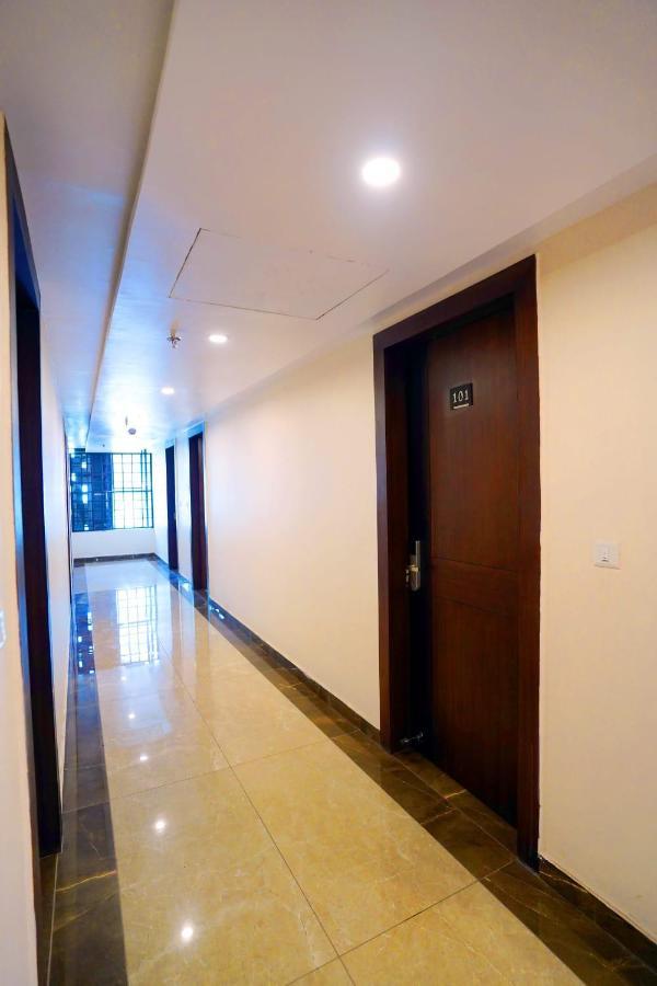 Hotel Amansara Lucknow Ngoại thất bức ảnh
