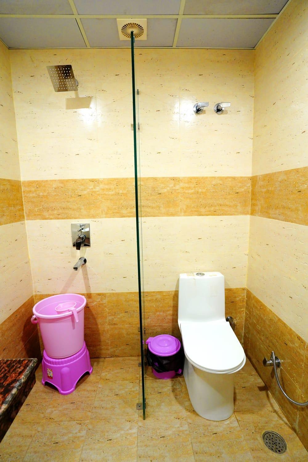 Hotel Amansara Lucknow Ngoại thất bức ảnh